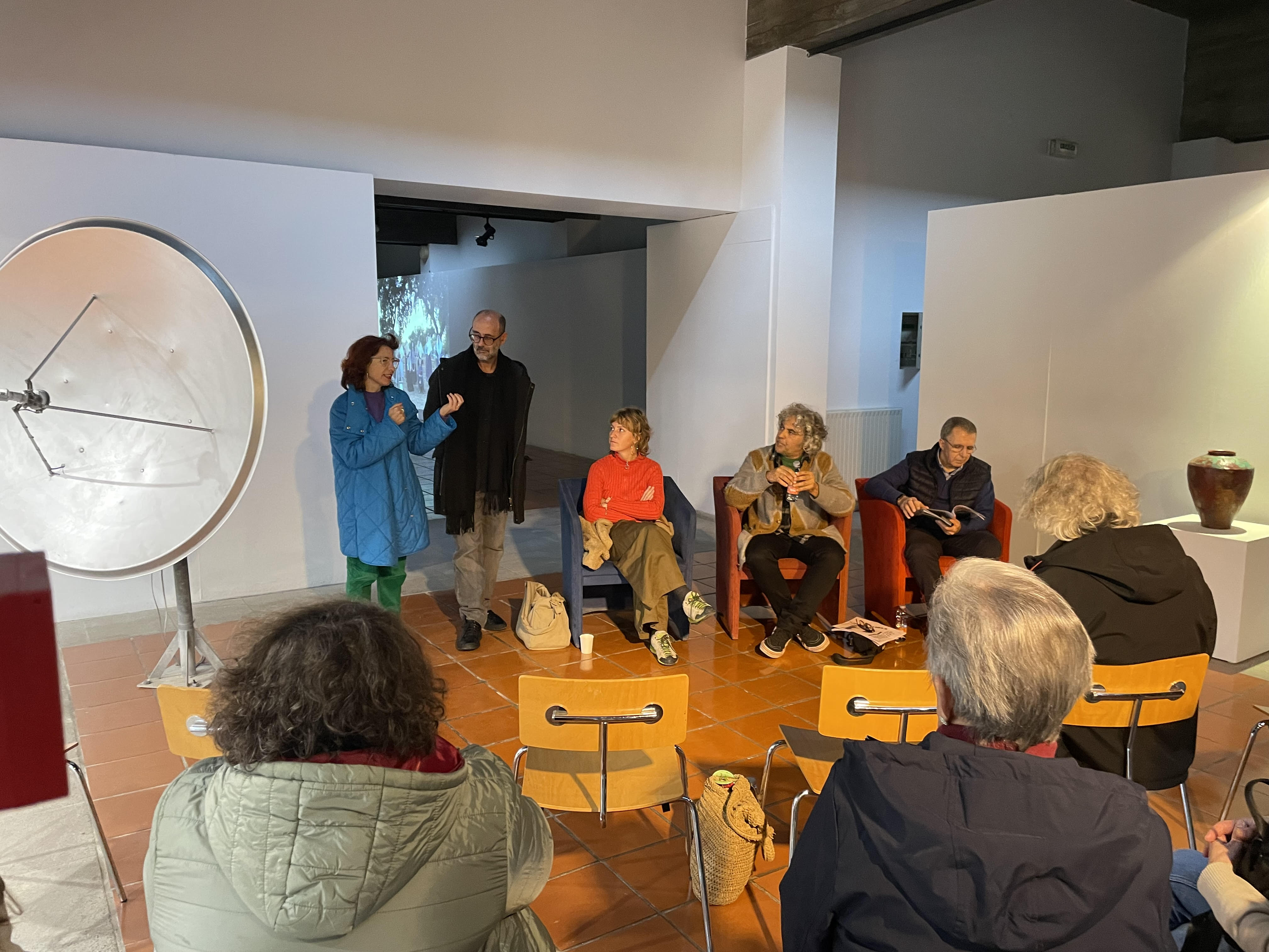 Casa Das Novidades Encerrou Com Um Debate Sobre O Papel Da Rádio Local